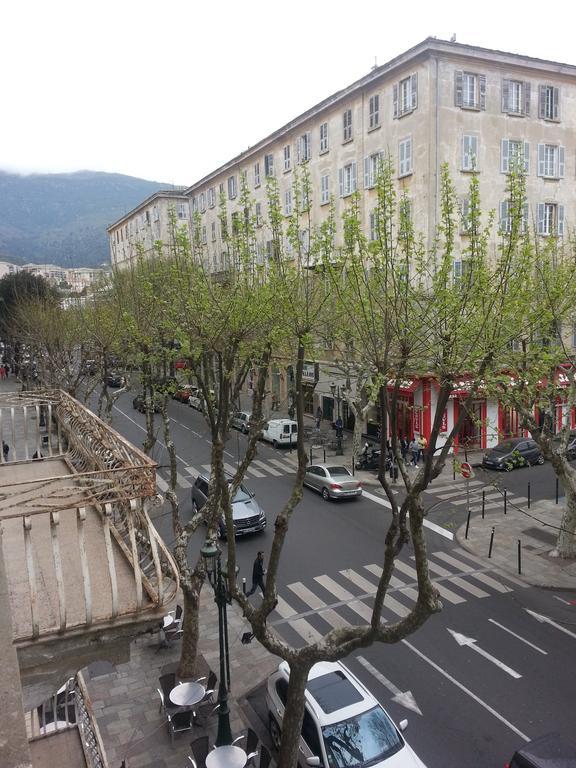 Hotel Univers Bastia  Bagian luar foto