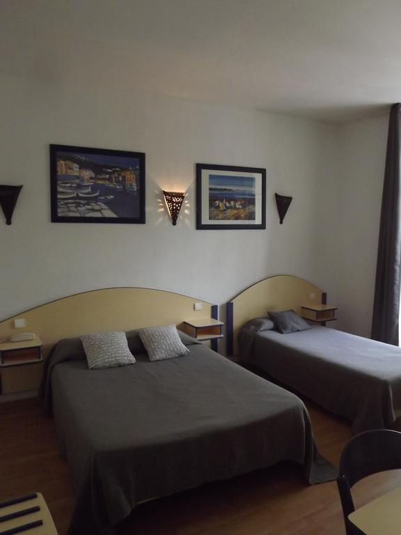 Hotel Univers Bastia  Bagian luar foto