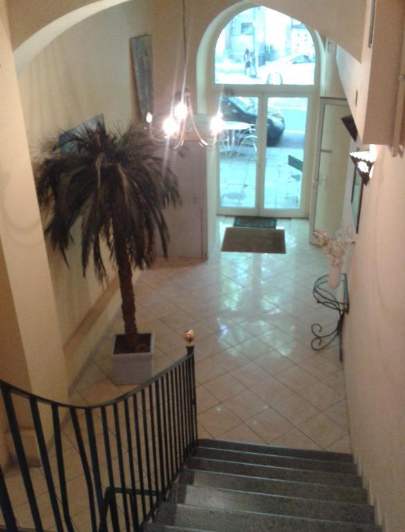 Hotel Univers Bastia  Bagian luar foto